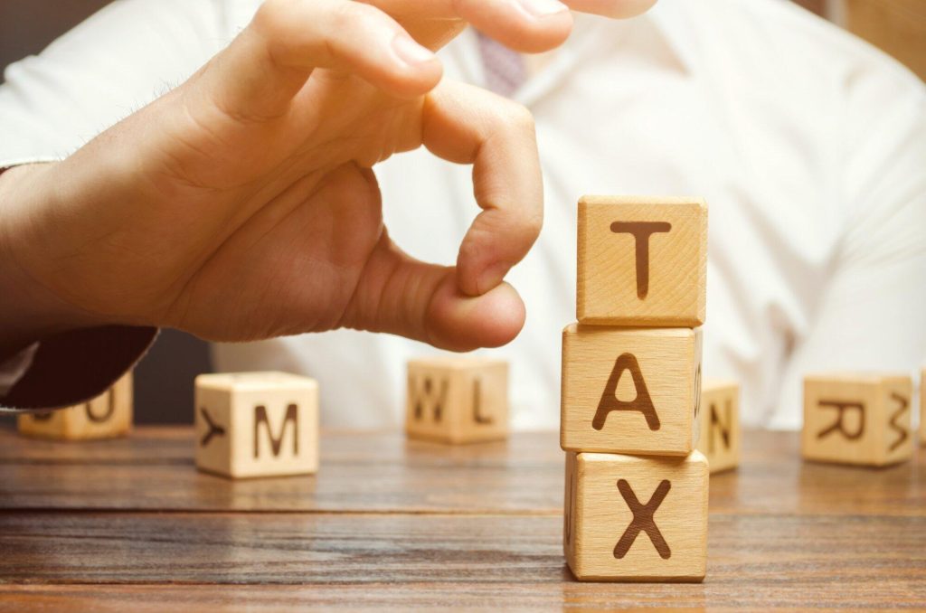 tax minimizers